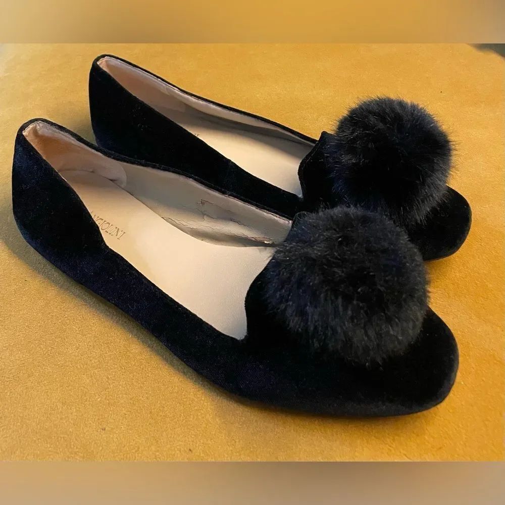 Enzo Angiolini Black Velvet Flats w/Pompoms 
8.5
